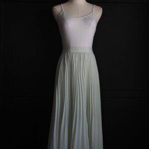 Gentle Fawn | NWT Pleated Serenade Skirt